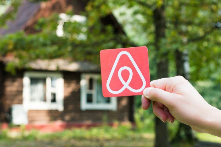 Aplicación Airbnb - Descubre una Forma Económica de Alojarte cuando Viajas